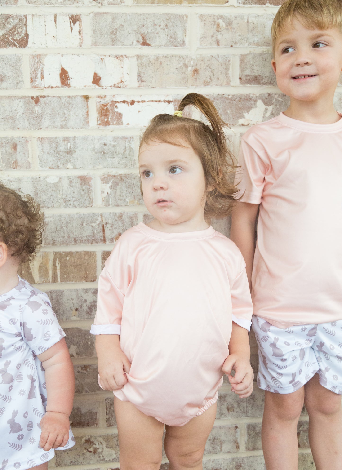 Peach oversized t-shirt bubble