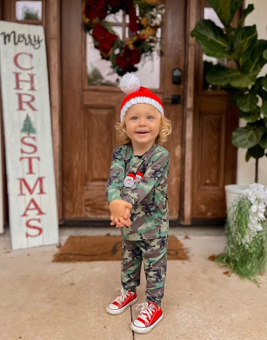 French Knot Camo Santa Jogger Set